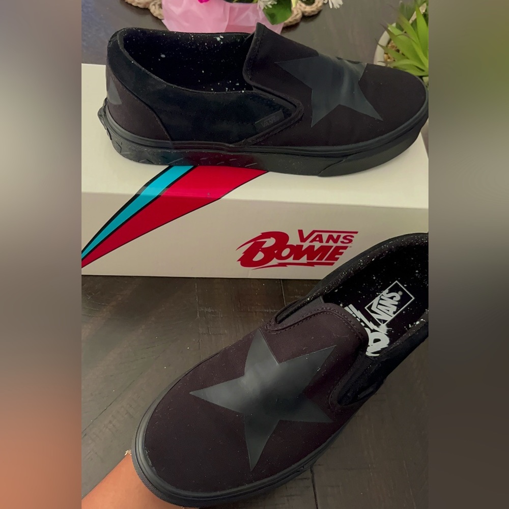 Limited Edition Vans X David Bowie Collection Slip Ons ⚡️